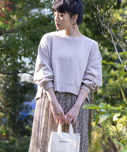 WEGO（ウィゴー）の「WEGO/カットリブショートスウェット（スウェット・レディース・ベージュ/オフホワイト/ピンク/ライトパープル・FREE）」の19枚目の写真