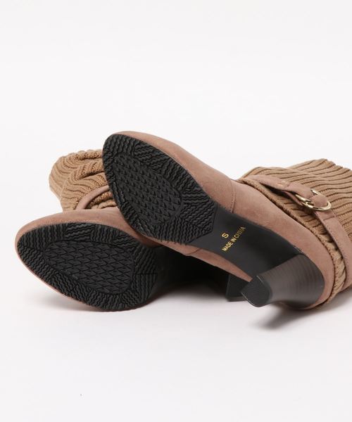 GeeRA(ジーラ)の「ニット使いミドル丈ブーツ(ブーツ・レディース・ブラック/ベージュ・SMALL/MEDIUM/LARGE/X-LARGE)」の4枚目の写真