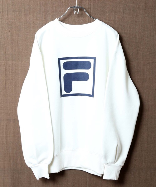 FILA(フィラ)の「【FILA フィラ】レディースビッグロゴスウェット / トレーナー ドロップショルダー ロゴ ビックシルエット スポーティーカジュアル / ワンマイルウェア / ルームウェア(スウェット・レディース・ホワイト/ブラック/レッド・SMALL/MEDIUM/LARGE/X-LARGE)」の14枚目の写真