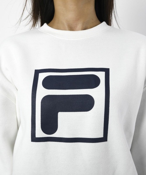 FILA(フィラ)の「【FILA フィラ】レディースビッグロゴスウェット / トレーナー ドロップショルダー ロゴ ビックシルエット スポーティーカジュアル / ワンマイルウェア / ルームウェア(スウェット・レディース・ホワイト/ブラック/レッド・SMALL/MEDIUM/LARGE/X-LARGE)」の16枚目の写真