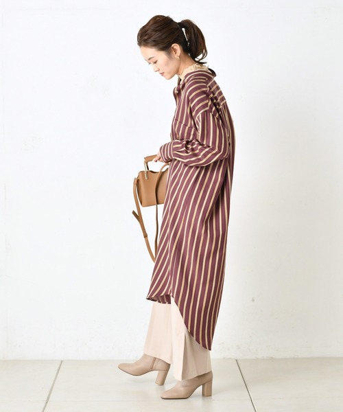DouDou(ドゥドゥ)の「ストライプロングシャツワンピース(ワンピース・レディース・オフホワイト/ボルドー・FREE)」の3枚目の写真