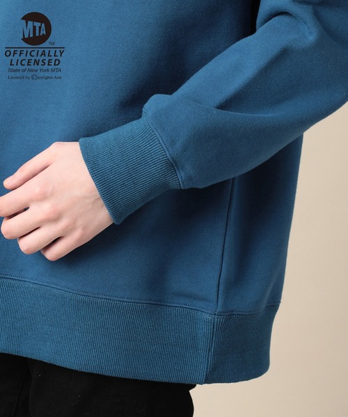 JUNRED（ジュンレッド）の「MTAコラボスウェットクルー（スウェット・メンズ・ブルー/ホワイト・LL/M/L）」の9枚目の写真