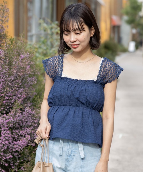 flower（フラワー）の「フルブルームトップ（シャツ/ブラウス・レディース・ホワイト/ネイビー・FREE）」の2枚目の写真
