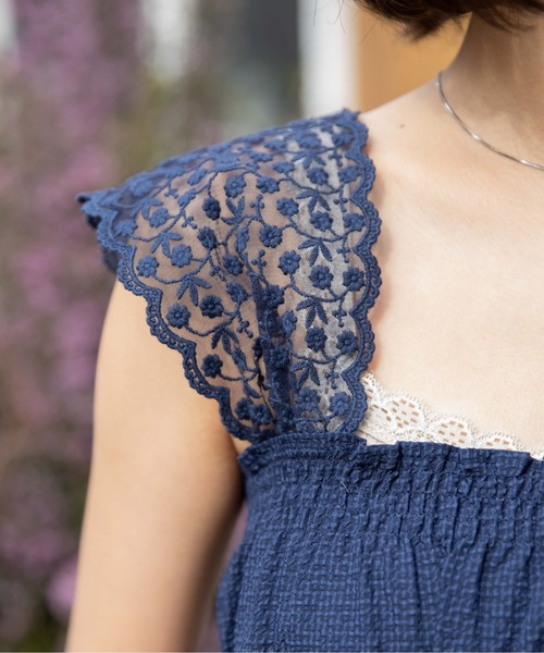 flower（フラワー）の「フルブルームトップ（シャツ/ブラウス・レディース・ホワイト/ネイビー・FREE）」の8枚目の写真