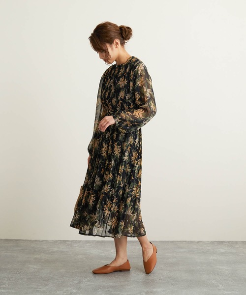FLEUR DE KALINA（フレールドゥカリーナ）の「【FLEUR DE KALINA/ﾌﾚｰﾙ ﾄﾞｩ ｶﾘｰﾅ】ﾐﾓｻﾞ柄消しﾌﾟﾘｰﾂﾜﾝﾋﾟｰｽ（ワンピース・レディース・ブラック/ホワイト・FREE）」の7枚目の写真