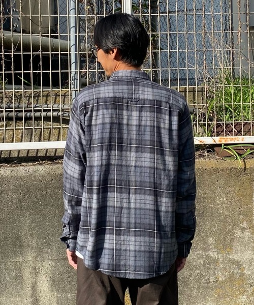 Hurley (ハーレー)の「HURLEY/ハーレー チェック柄 カラーシャツ CU1010(シャツ/ブラウス・メンズ・グレー/グリーン/グレー系その他/マルチ/ブルー系その他/ブラウン・M/L)」の9枚目の写真
