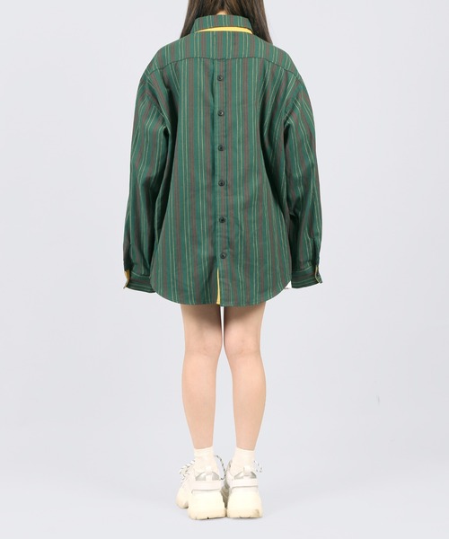 DING（ディング）の「DING/バックボタンストライプシャツ（シャツ/ブラウス・レディース・グリーン/ブラック・FREE）」の8枚目の写真