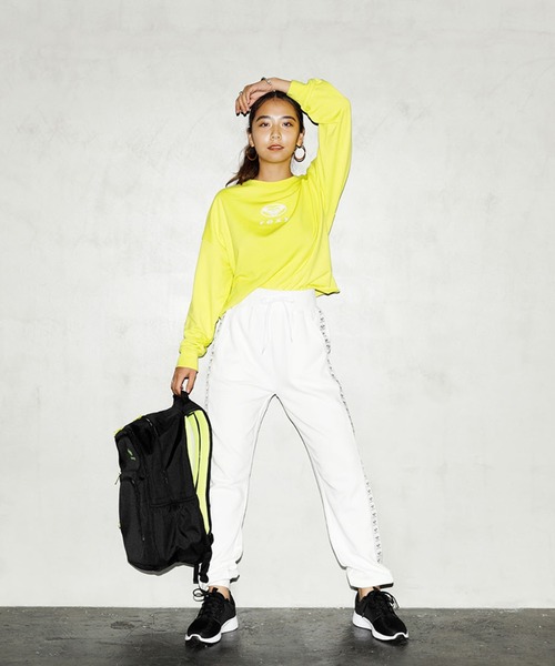 ROXY（ロキシー）の「STIR PANTS/ロキシー ボトムス スウェットパンツ ジョガーパンツ サイドライン タイダイ（スウェットパンツ・レディース・ブラック/ネイビー/ホワイト・SMALL/MEDIUM/LARGE）」の5枚目の写真