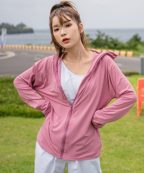 TeddyShop(テディショップ)の「【UVカット率 99%以上/UPF50+/軽量/大きいサイズ有】レディース サムホール付きジップアップラッシュガード パーカー 水陸両用 水着体型カバー(パーカー・レディース・ピンク/ブラック/グレー/ライトブルー/ホワイト/ピンク系その他/パープル/ネイビー・L/S/LL/M)」の22枚目の写真