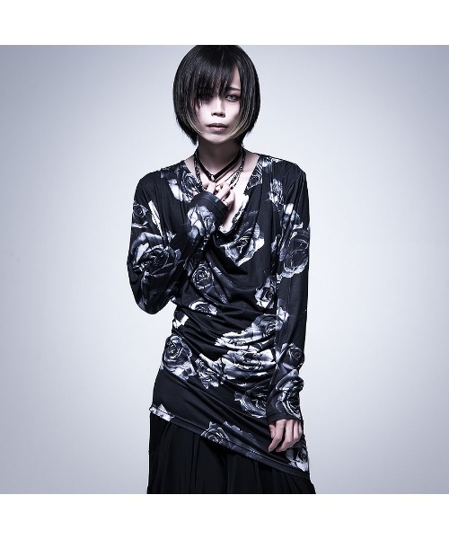 CIVARIZE（シヴァーライズ）の「『CIVARIZE』フラワー総柄ドレープ