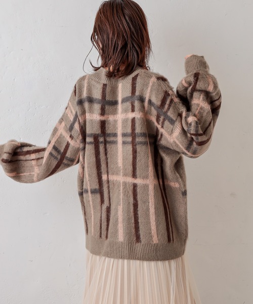 natural couture（ナチュラルクチュール）の「シャギーチェックゆったりニット（ニット/セーター・レディース・ブラック/ベージュ/アイボリー・FREE）」の14枚目の写真