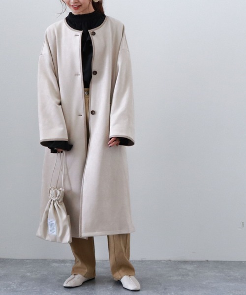 archives（アルシーヴ）の「パイピングコート（ノーカラーコート・レディース・アイボリー/グレイッシュベージュ/ブルー・MEDIUM）」の8枚目の写真