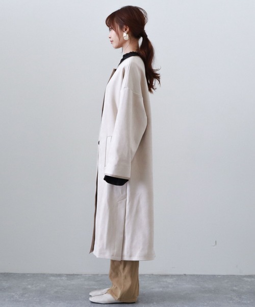 archives（アルシーヴ）の「パイピングコート（ノーカラーコート・レディース・アイボリー/グレイッシュベージュ/ブルー・MEDIUM）」の7枚目の写真