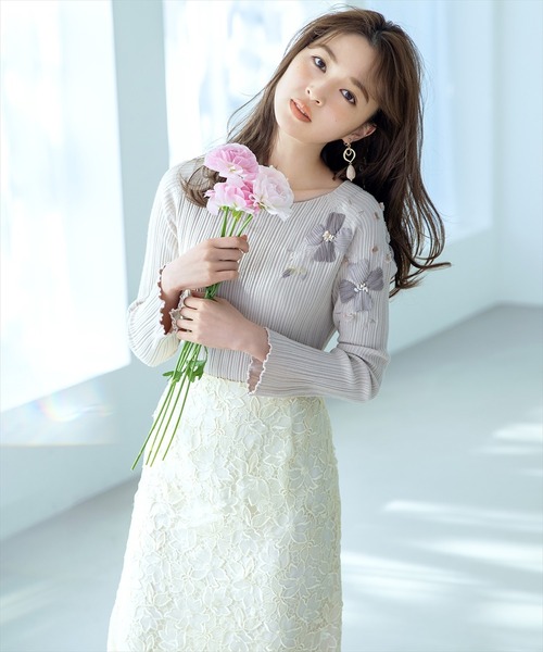 WILLSELECTION(ウィルセレクション)の「マーブルドロップイヤリング(イヤリング・レディース・カーキ/アイボリー・FREE)」の7枚目の写真