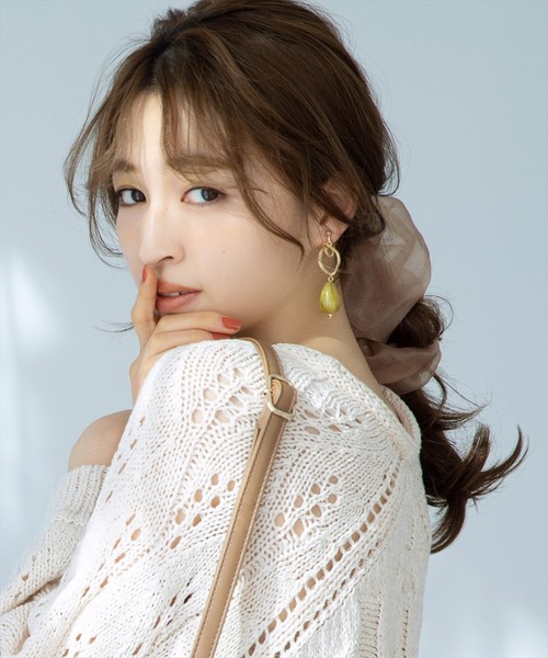 WILLSELECTION(ウィルセレクション)の「マーブルドロップイヤリング(イヤリング・レディース・カーキ/アイボリー・FREE)」の13枚目の写真