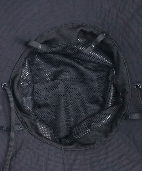 KiU(キウ)の「紫外線防止 ウォーターリペレント サンシェード付き UVハット(ハット・レディース・ブラック/ベージュ/カーキ・FREE)」の13枚目の写真