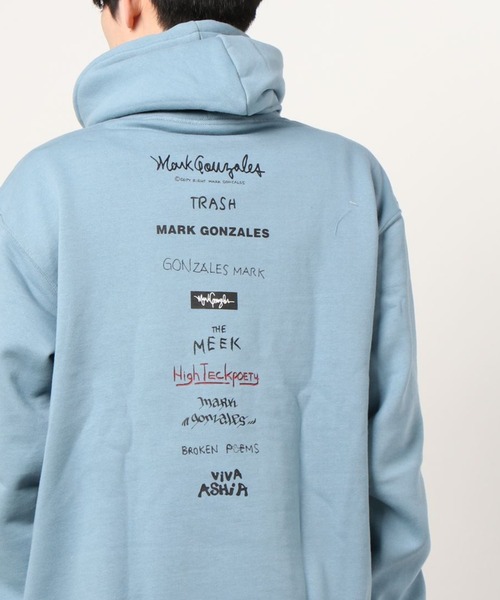 Mark Gonzales(マーク・ゴンザレス)の「Mark Gonzales/マークゴンザレス "LOGO" プリント プルパーカー(パーカー・メンズ・ブルー/ホワイト/グレイッシュベージュ/ブラック/ミント/グレー・LARGE/X-LARGE/MEDIUM)」の6枚目の写真
