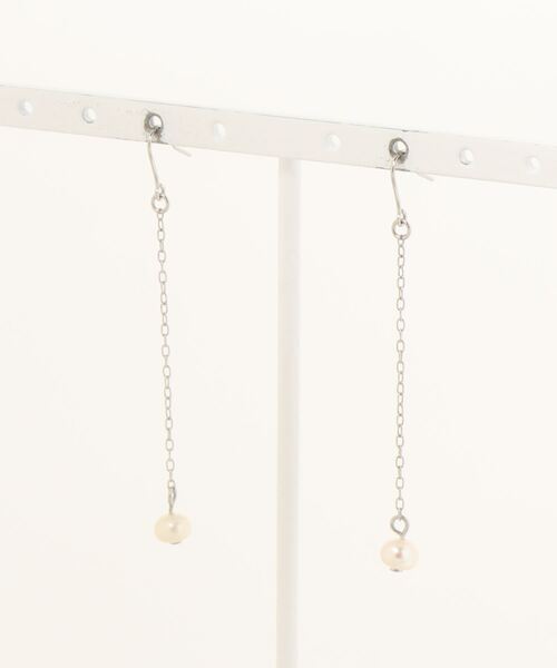 tone(トーン)の「【HO’OKAHI】Freshwater Pearl×Chain Pierce(ピアス(両耳用)・レディース・シルバー/ゴールド・FREE)」の1枚目の写真