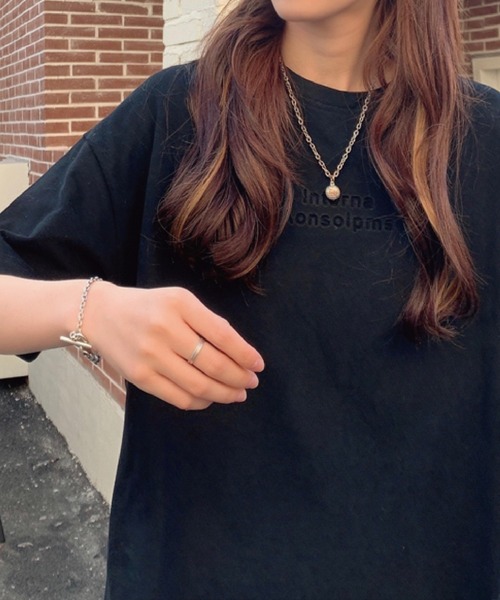 meJane(ミージェーン)の「逆さ3D立体ロゴビックシルエットTシャツ【ZOZOTOWN限定】(Tシャツ/カットソー・レディース・ホワイト/チャコールグレー/ブラック/モカ・FREE)」の12枚目の写真