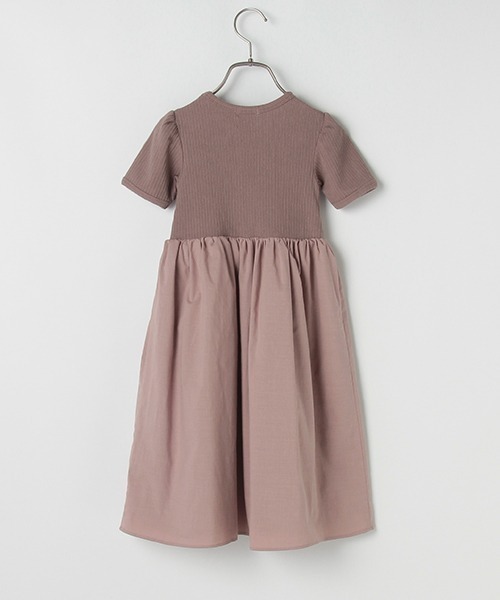 b・ROOM（ビールーム）の「ワントーンドッキングワンピース（ワンピース・キッズ・オフホワイト/チャコール/モカ・100cm/90cm/120cm/110cm/130cm）」の6枚目の写真