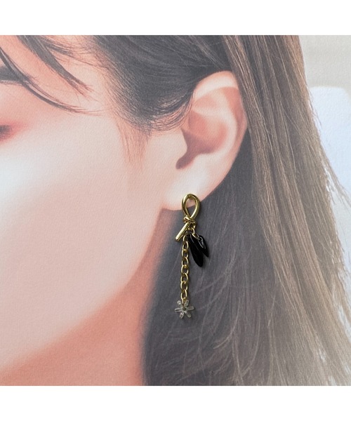 tone(トーン)の「【-lensa-】ゴールドチェーンのシンプル結び目ピアス(MA)(ピアス(両耳用)・レディース・ゴールド・FREE)」の5枚目の写真