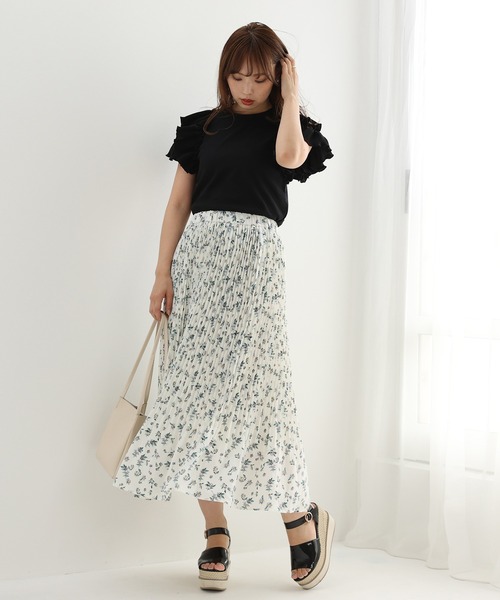 one after another NICE CLAUP(ワンアフターアナザーナイスクラップ)の「プリーツスカート(スカート・レディース・ベージュ/グレー/ベージュ系その他/ブルー系その他・FREE)」の18枚目の写真