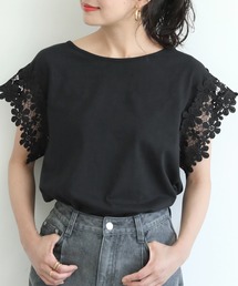 肩レースTシャツ