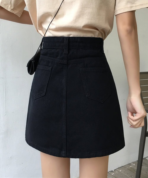 urge：（アージコロン ）の「【URGE：】 シンプル 台形 スカート（スカート・レディース・ホワイト/ブラック・X-LARGE/SMALL/LARGE/MEDIUM）」の8枚目の写真