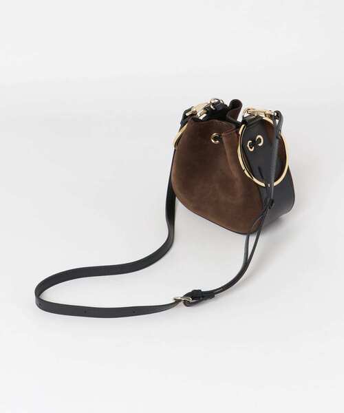 URBAN RESEARCH ROSSO WOMEN(アーバンリサーチ ロッソ)の「VIOLAd’ORO VESUVIO リングハンドルバッグ(ハンドバッグ・レディース・ブラウン/ベージュ系その他・-)」の5枚目の写真