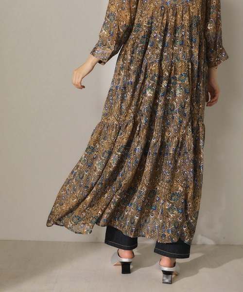 Bou Jeloud（ブージュルード）の「シアージャガード ティアードワンピース（ワンピース・レディース・ブラック/キャメル・38）」の3枚目の写真