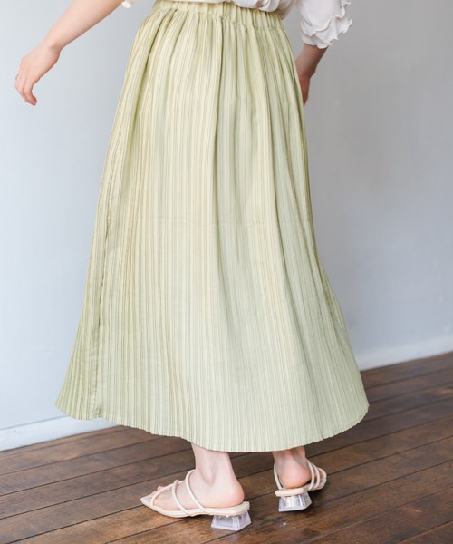 nemne store(ネンネストア)の「オレンジをつむプリーツロングスカート(スカート・レディース・ライトグリーン/アイボリー/キャメル・フリー)」の16枚目の写真