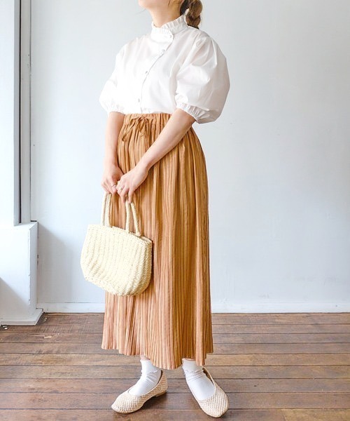 nemne store(ネンネストア)の「オレンジをつむプリーツロングスカート(スカート・レディース・ライトグリーン/アイボリー/キャメル・フリー)」の21枚目の写真