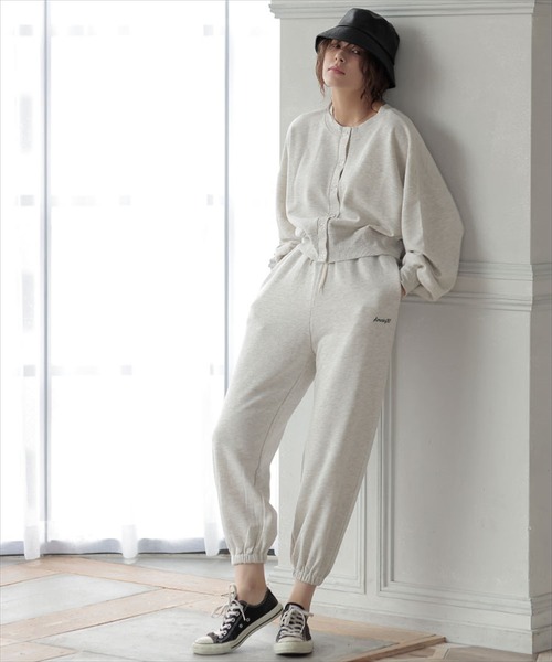 DONOBAN(ドノバン)の「合皮ダウンブリムバケットHAT(ハット・レディース・アイボリー/ブラック・ONESIZE)」の14枚目の写真