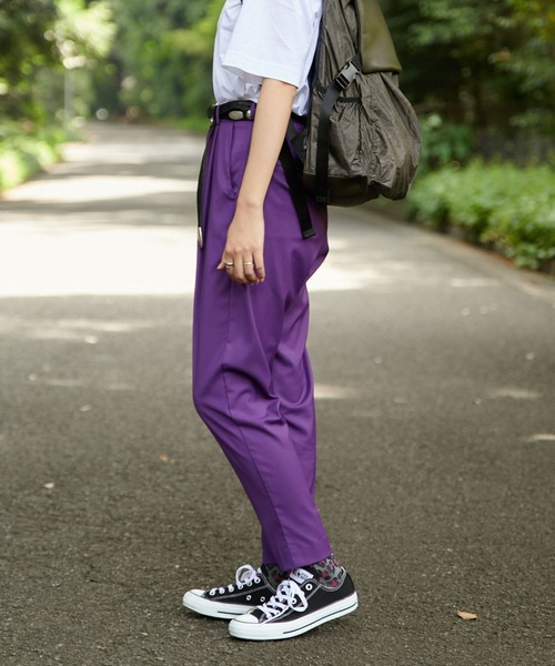 ear PAPILLONNER(イアパピヨネ)の「【SUM1 STYLE(スミ スタイル)】カラーパンツ(スラックス・レディース・レッド/パープル・FREE)」の5枚目の写真