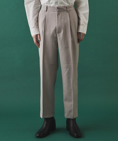 LUCY（ルーシー）の「LUCY/2TACK TAPERED SLACKS（スラックス・メンズ・ブラック/グレイッシュベージュ・MEDIUM/LARGE）」の19枚目の写真