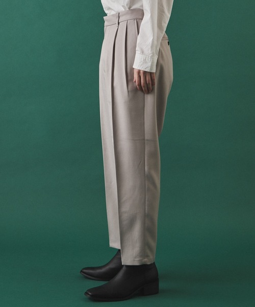 LUCY（ルーシー）の「LUCY/2TACK TAPERED SLACKS（スラックス・メンズ・ブラック/グレイッシュベージュ・MEDIUM/LARGE）」の15枚目の写真