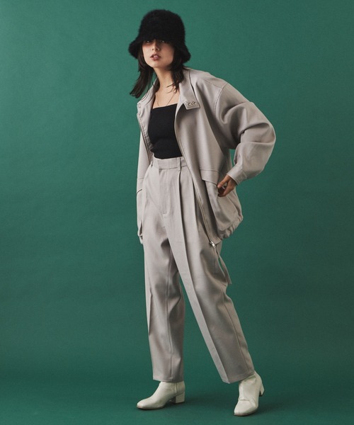 LUCY（ルーシー）の「LUCY/2TACK TAPERED SLACKS（スラックス・メンズ・ブラック/グレイッシュベージュ・MEDIUM/LARGE）」の22枚目の写真