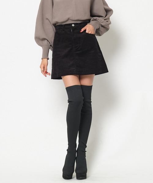 SPIRALGIRL（スパイラルガール）の「コーデュロイミニスカート（スカート・レディース・ブラック/ベージュ・FREE）」の5枚目の写真