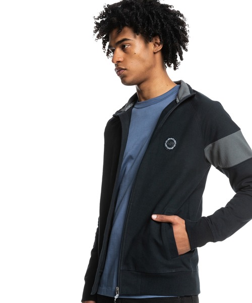 Quiksilver(クイックシルバー)の「MYSTIC FZ/クイックシルバージップアップフリース(その他トップス・メンズ・ブラック/ネイビー・SMALL/MEDIUM)」の4枚目の写真