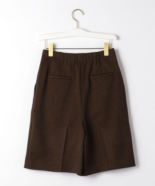 green label relaxing(グリーンレーベルリラクシング)の「センター プレス ショーツ -ウォッシャブル-(その他パンツ・レディース・ブラック/ブラウン・S/M)」の4枚目の写真