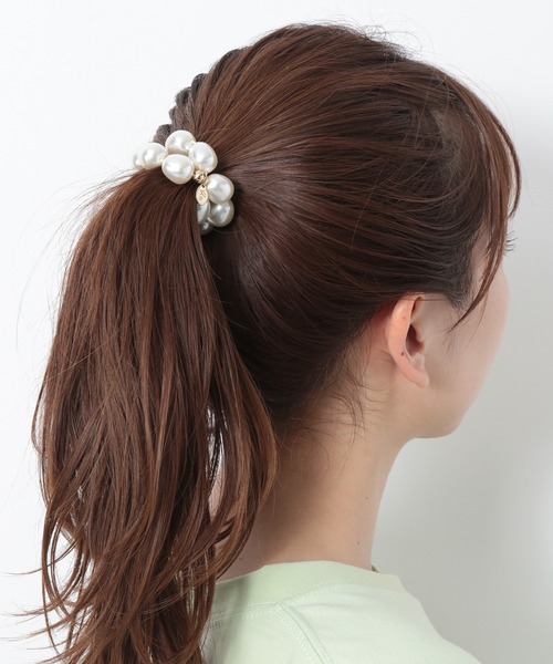 Heather(ヘザー)の「パールヘアゴムブレス 239611(ブレスレット・レディース・ホワイト系その他・ONE SIZE)」の2枚目の写真