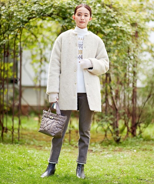 J.PRESS(ジェイプレス)の「【洗える】AIR WOOL FAIRILE ニット(ニット/セーター・レディース・アイボリー系/ベージュ系/グレー系・T15/T13)」の5枚目の写真