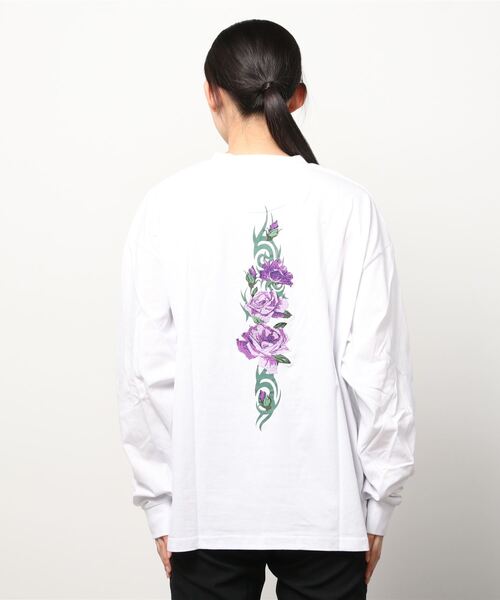 LEGENDA（レジェンダ）の「レジェンダ Tribal Rose ロングスリーブTシャツ / LEGENDA Tribal Rose Long-Sleeve T-Shirt（Tシャツ/カットソー・メンズ・ホワイト×レッド/ブラック×レッド/ホワイト×ホワイト/ブラック×ホワイト/ホワイト×パープル/ホワイト×エメラルドグリーン・FREE）」の15枚目の写真