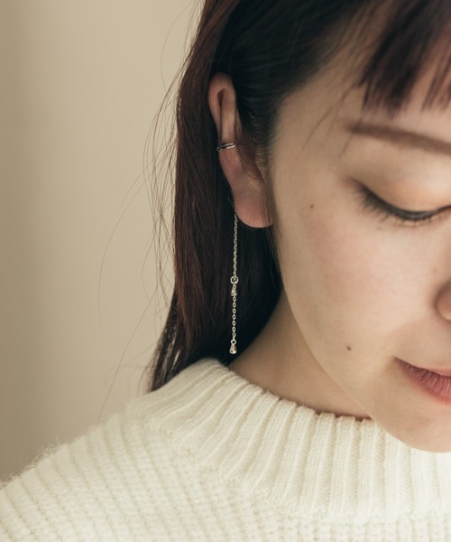 SMELLY（スメリー）の「ダブルチェーンイヤカフ（イヤーカフ・レディース・シルバー/ゴールド・-）」の7枚目の写真