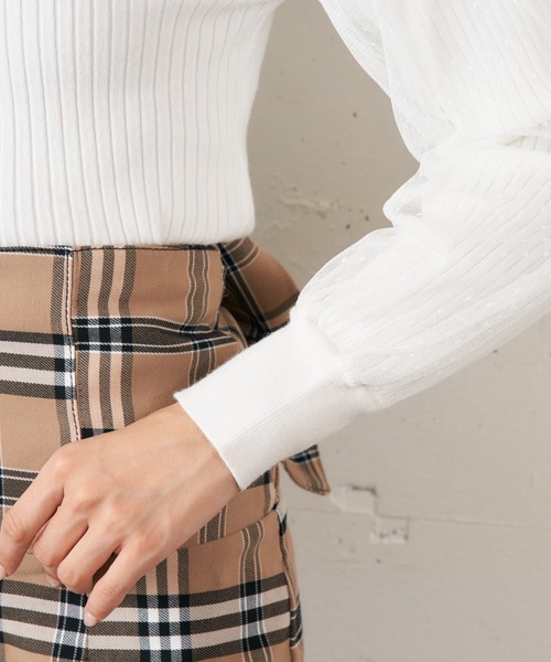 MIIA（ミーア）の「袖チュールニットトップス（ニット/セーター・レディース・ブラック/ベージュ/オフホワイト・FREE）」の13枚目の写真