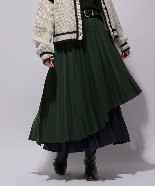 HARE（ハレ）の「スラッシュカットプリーツスカート(HARE)（スカート・レディース・ブラック/グリーン・FREE）」の3枚目の写真