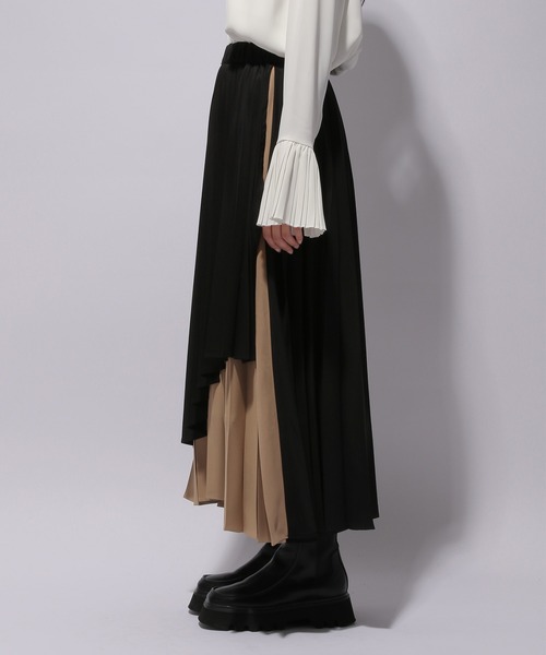 HARE（ハレ）の「スラッシュカットプリーツスカート(HARE)（スカート・レディース・ブラック/グリーン・FREE）」の9枚目の写真