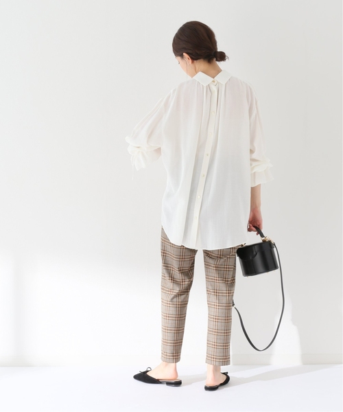 SLOBE IENA(スローブイエナ)の「《WEB限定/追加》ドビースモールカラーブラウス◆(シャツ/ブラウス・レディース・ホワイト/ブラック・FREE)」の14枚目の写真
