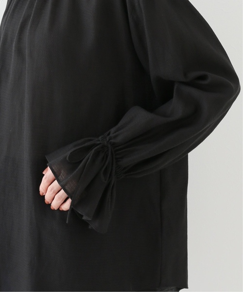 IENA - ella今季完売新品未使用タグ付ブラウスrough crape pullover セール】【crinkle crinkle crinkle】 FRILL COLLERシャツ