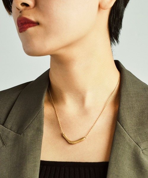 GOLDY（ゴールディ）の「"V"シェイプ メタルバー ネックレス（ネックレス・レディース・その他2/その他1/シルバー/ゴールド・FREE）」の4枚目の写真